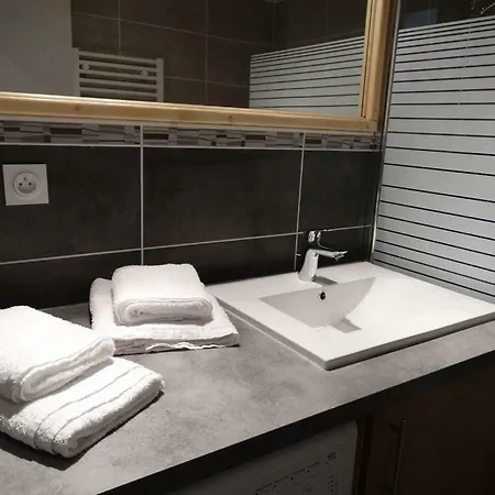 Appartement 4 Pers, Coeur Station, Proche Pistes *